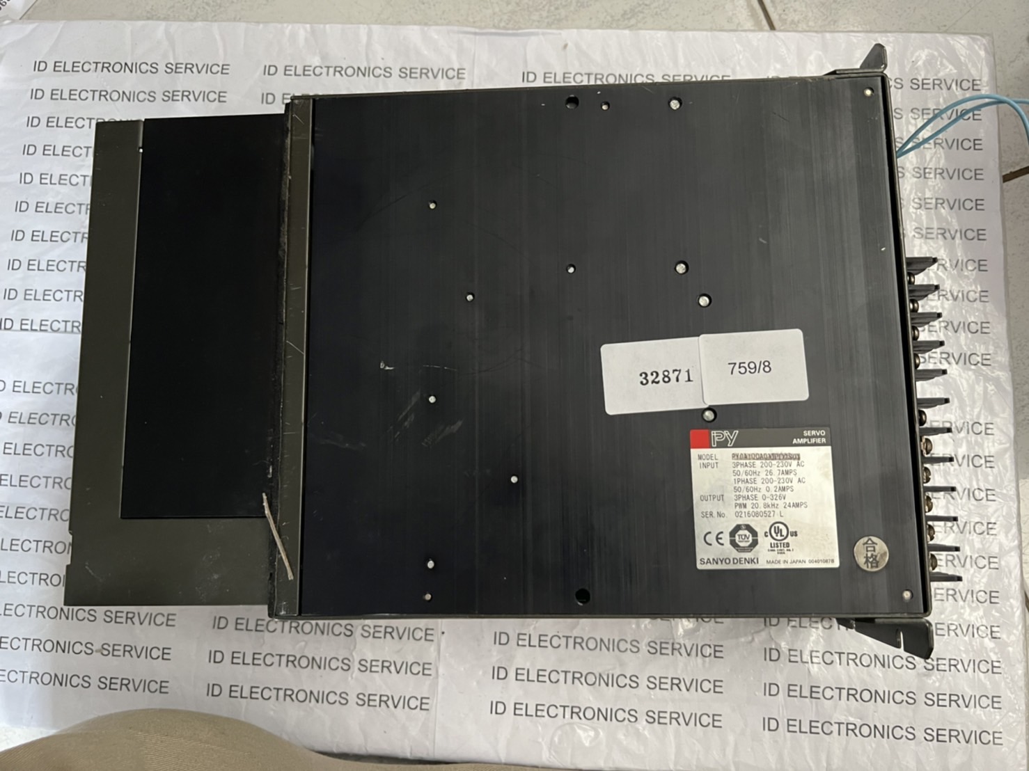 SERVO DRIVE " SANYO DENKI " MODEL : PY0A100A