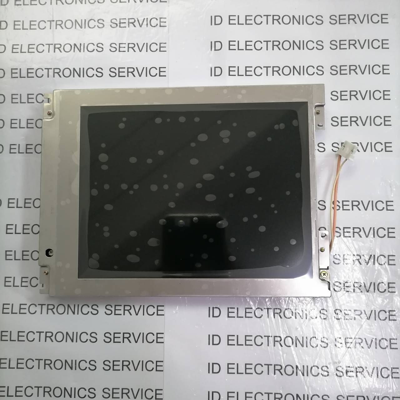 LCD PANEL " LG PHILIPS " MODEL : LP064V1