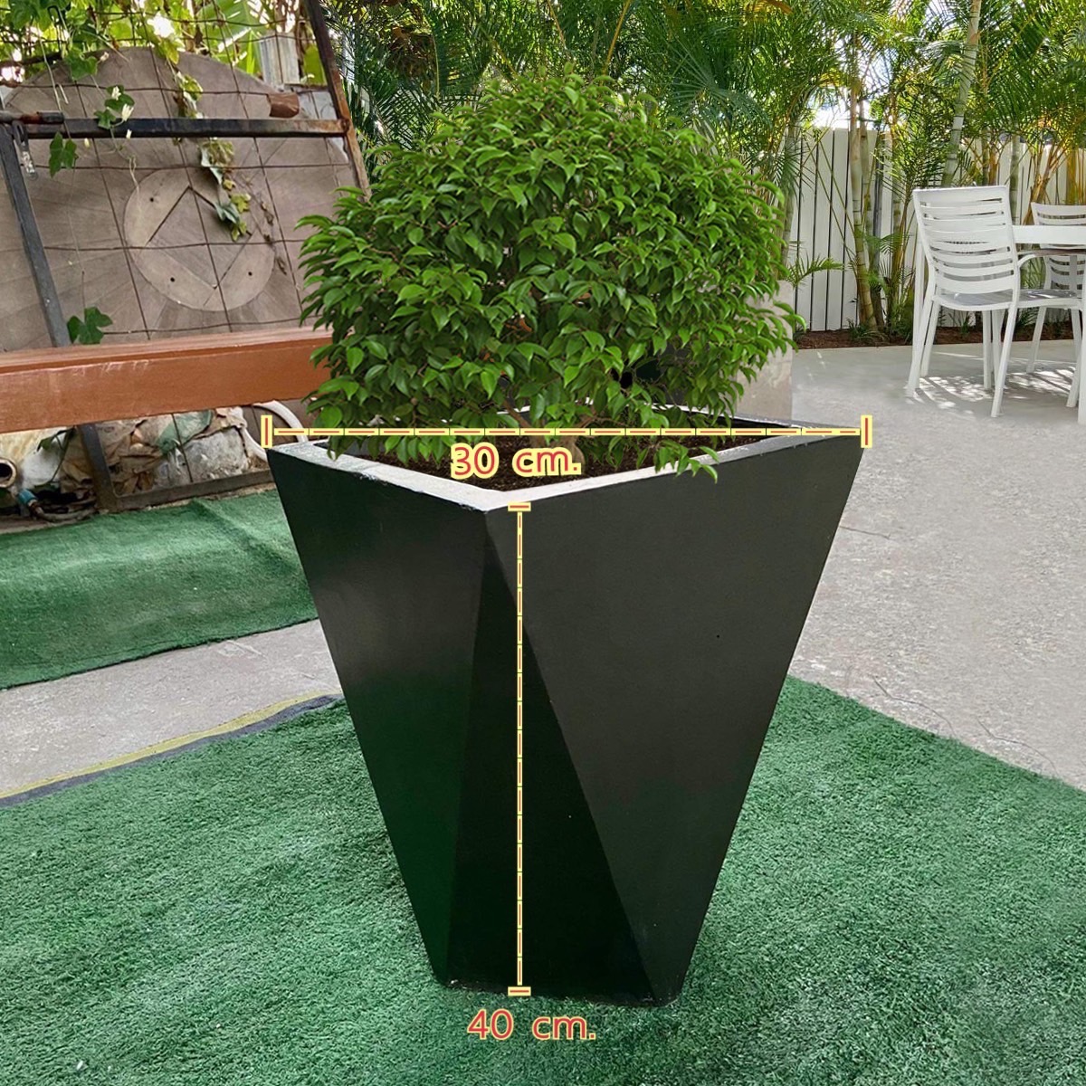 ม้านั่งสนาม เก้าอี้สนาม เก้าอี้คอนกรีต ม้านั่งสนามในสวนพร้อมกระถางสวยๆ รุ่น Montridesign 04 Combo Set