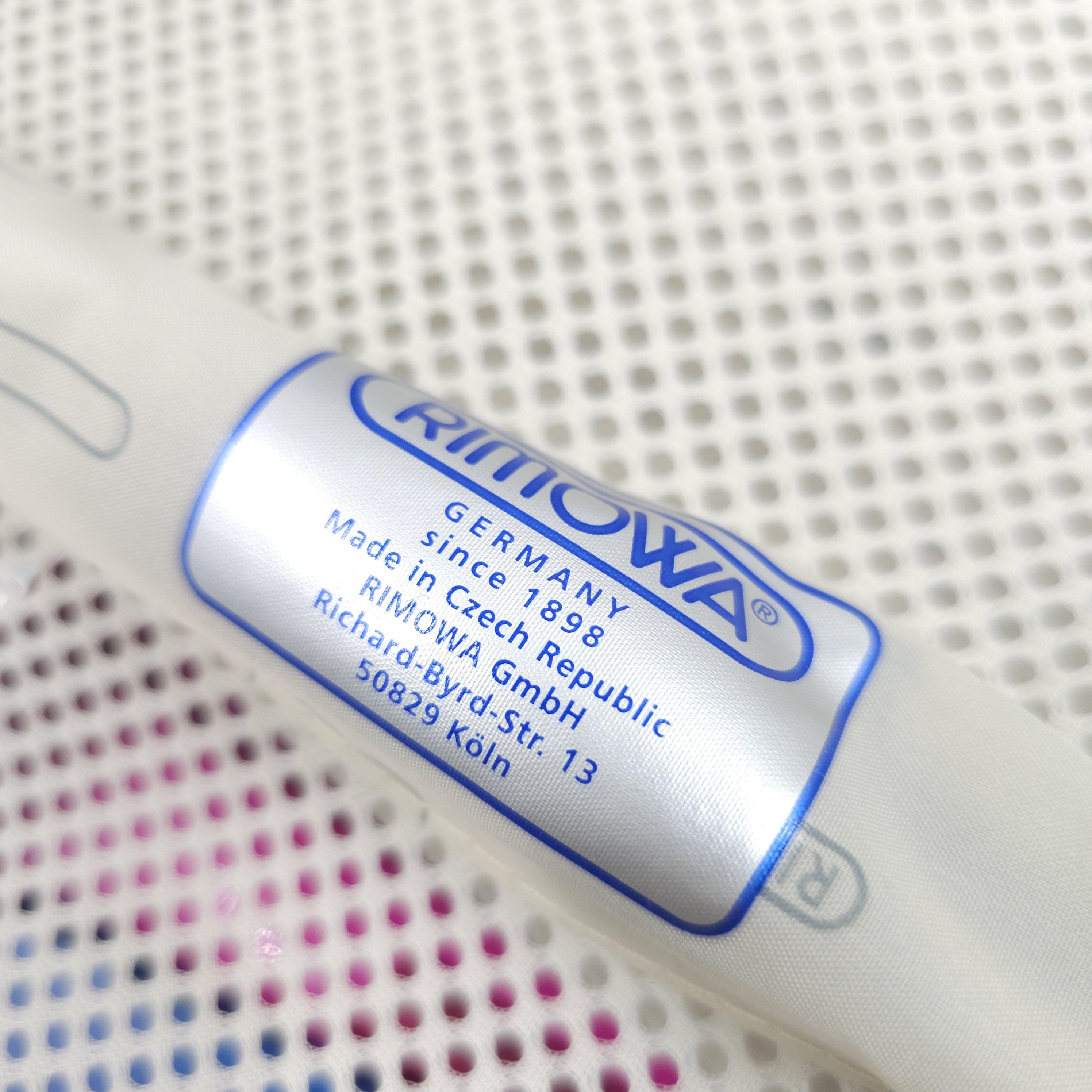 กระเป๋าเดินทาง Carry on Rimowa รุ่น Salsa Air Mini-Suitcase สีม่วง น้ำหนักเพียง 1.7 kg. การันตีของแท้ล้านเปอร์เซนต์