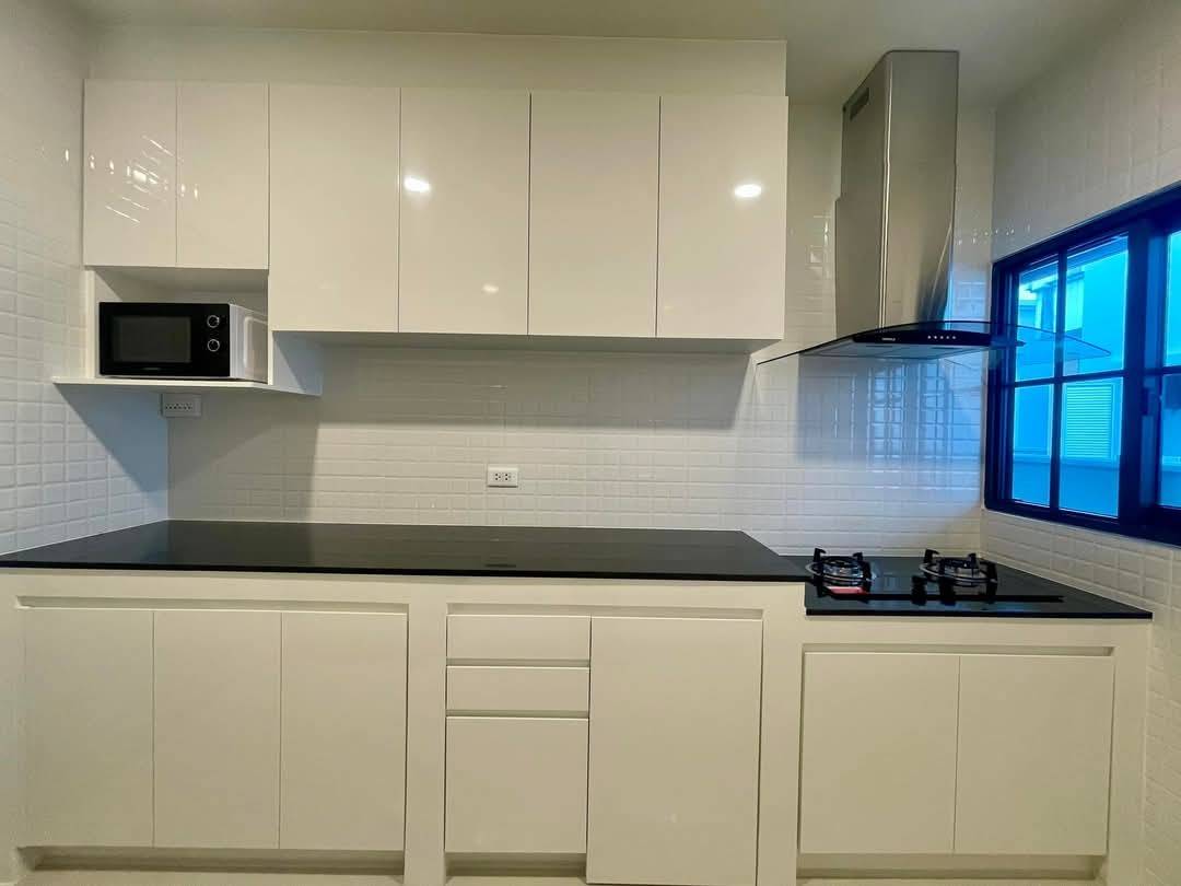 ให้เช่า - ขาย หมู่บ้านเซนโทร บางนา-กม 7 ถนนบัวนครินทร์ ตำบลบางแก้ว อำเภอบางพลี ทำเลดีมาก (N.1517)