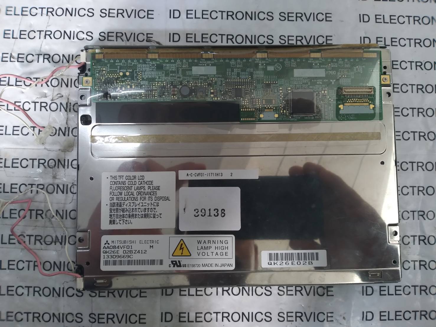 LCD PANEL " MITSUBISHI " MODEL : AA084VF01