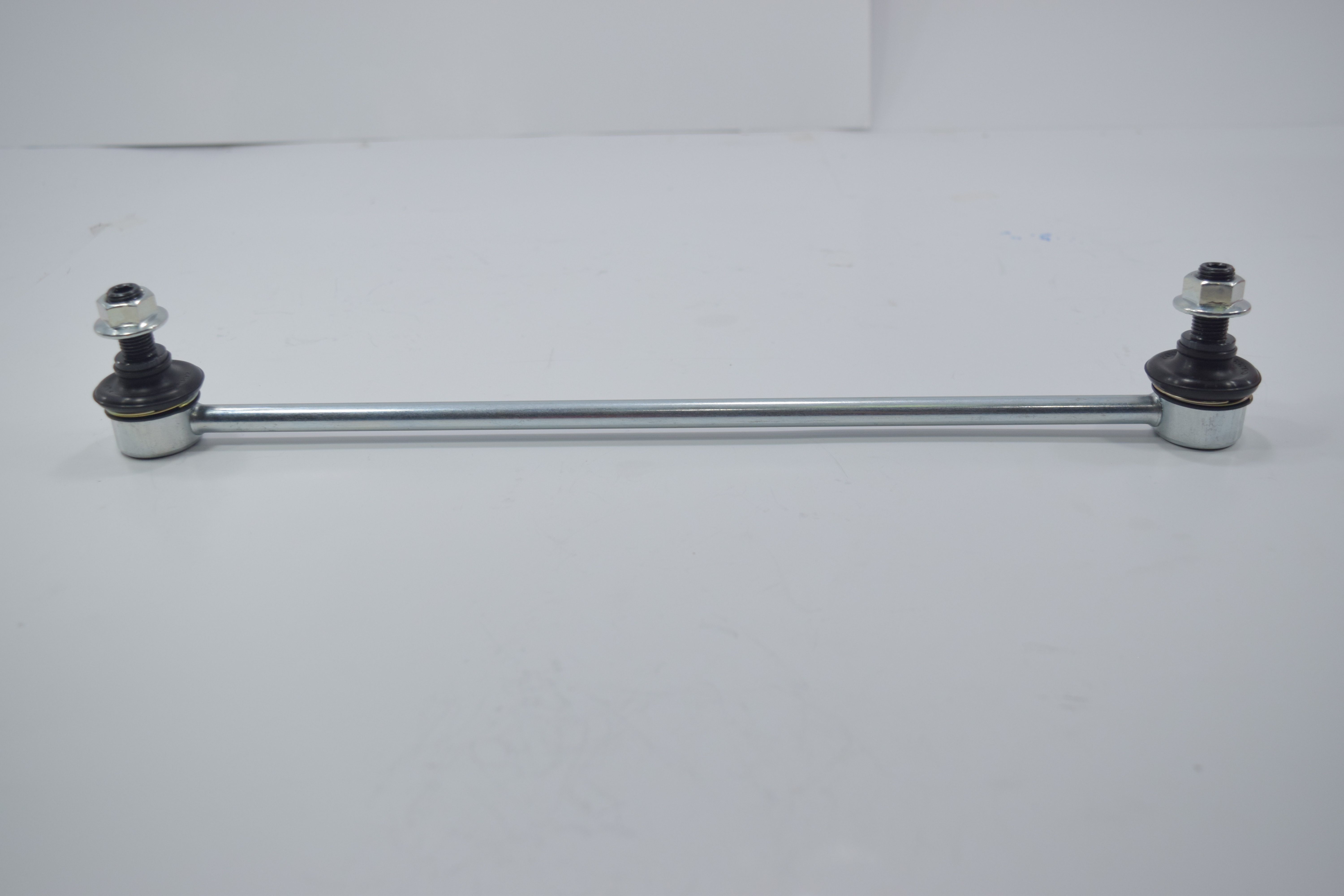 (ประกัน 6 เดือน) ลูกหมากกันโคลงหน้า TOYOTA YARIS, VIOS ปี 2008-2013 โตโยต้า วีออส ยาริส / ขนาด ยาว A 360 mm. / เกลียวเสื้อ B 12 mm. / ตัวเลขบอกทิศ C 24' / 3L-T020 / ยี่ห้อ 333 (1คู่ 2 ตัว) (STABILIZER LINK FRONT) (ซ้าย / ขวา)