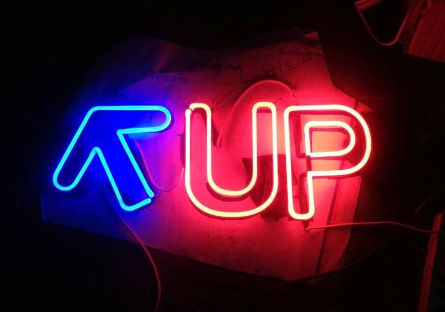 #ป้ายนีออนดัดหลอดแก้ววินเทจ