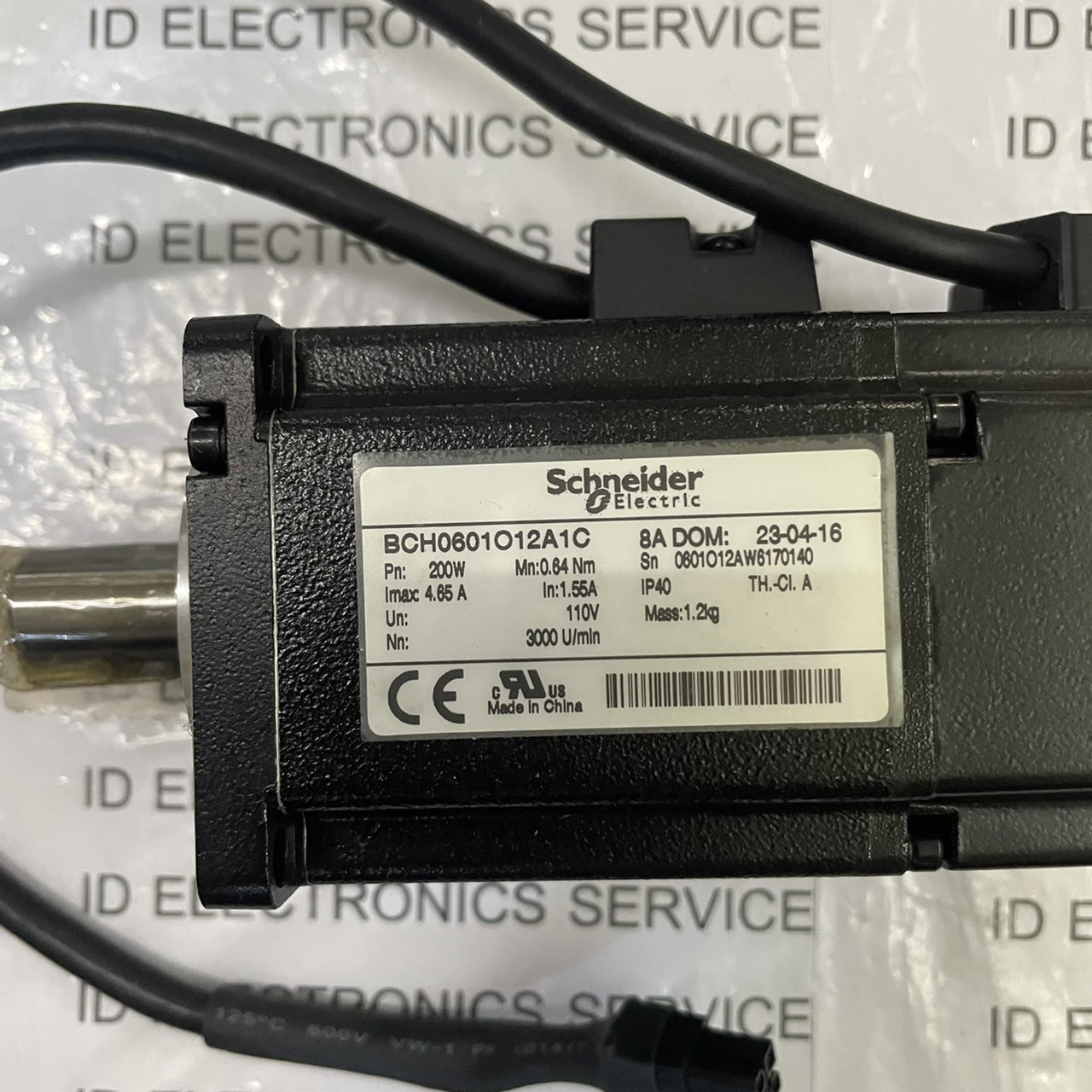 SERVO MOTOR " SCHNEIDER " MODEL : BCH0601O12A1C