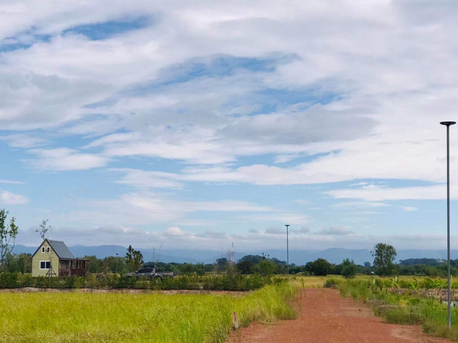 🍃 ความสุขแบบพอเพียง... เริ่มได้ที่นี่ ที่ดิน 2 ไร่ เหมาะทำสวนเกษตร อ.ปากพลี จ.นครนายก