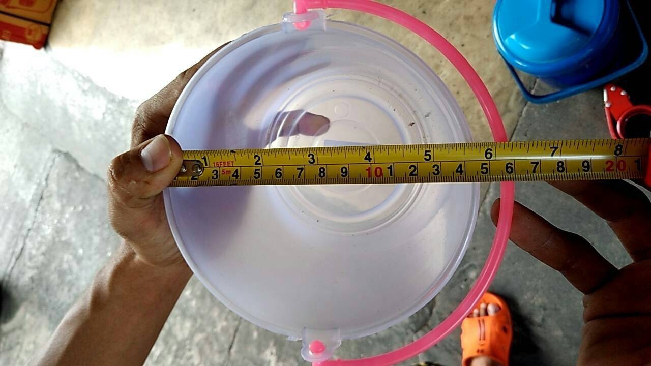 P07980 ถังน้ำแข็ง 0.25 แกลอน (14.5*14.5*12 cm) สีขาว หูพลาสติก (ราคาส่งต่อ 1 โหล: 12 ใบ)