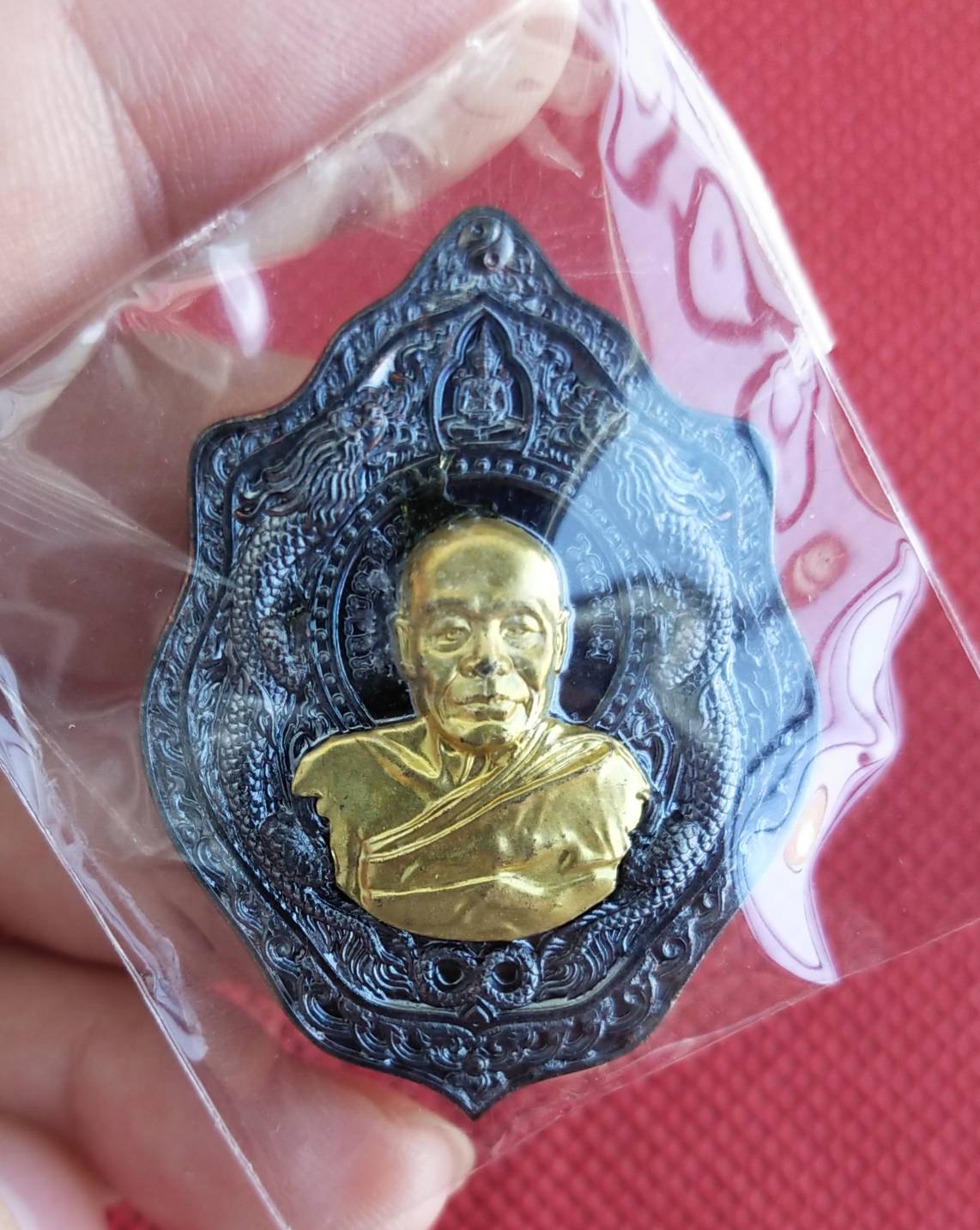 เหรียญมังกรคู่ 168 มหาเศรษฐี หลวงตาขึม วัดผักขะ จ.ศรีสะเกษ ปี 2565 (หนุนดวง เสริมบารมี โชคลาภ แก้ปีชง)