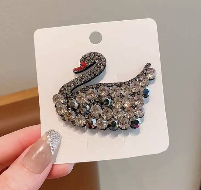 💗มาหยากิ๊ฟช้อป💗 กิ๊บเปาะแปะ กิ๊บพลอยติดผมน่ารัก ขนาด 5 - 8 ซ.ม. แฟชั่นประดับผมผู้หญิง