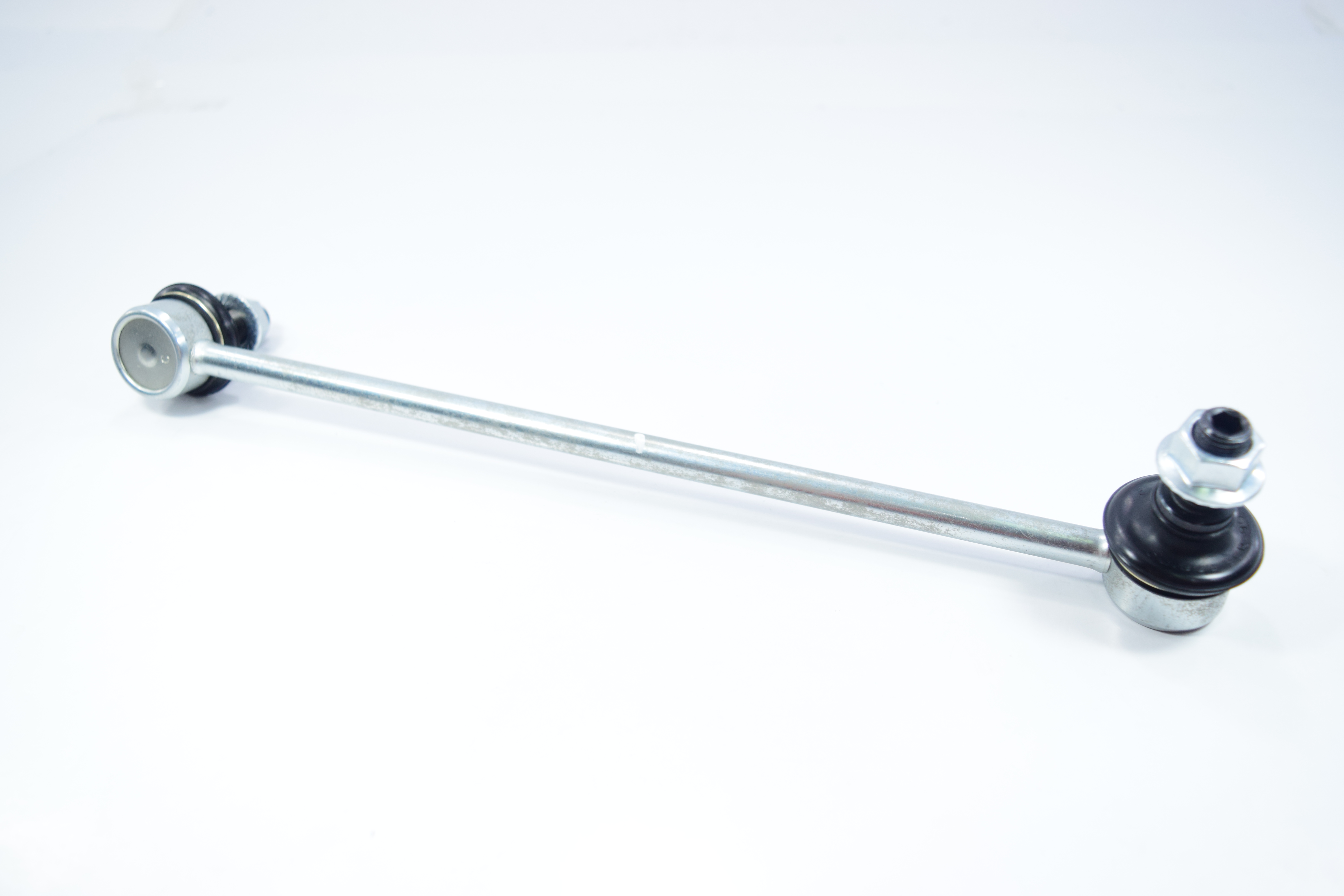 ลูกหมากกันโคลงหน้า HONDA CITY ปี03-05 ฮอนด้า ซิตี้ / ขนาด ยาว A 300 mm. เกลียวเสื้อ B 12 mm. ตัวเลขบอกทิศ C 16' R, 8' L / 3L-6300 / ยี่ห้อ 333 (1คู่ 2 ตัว) (STABILIZER LINK FRONT) (ซ้าย / ขวา)