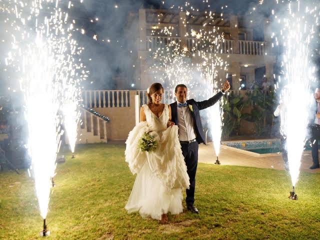 PYRO 3 เมตร 30 วินาที (ไฟสเตจ)