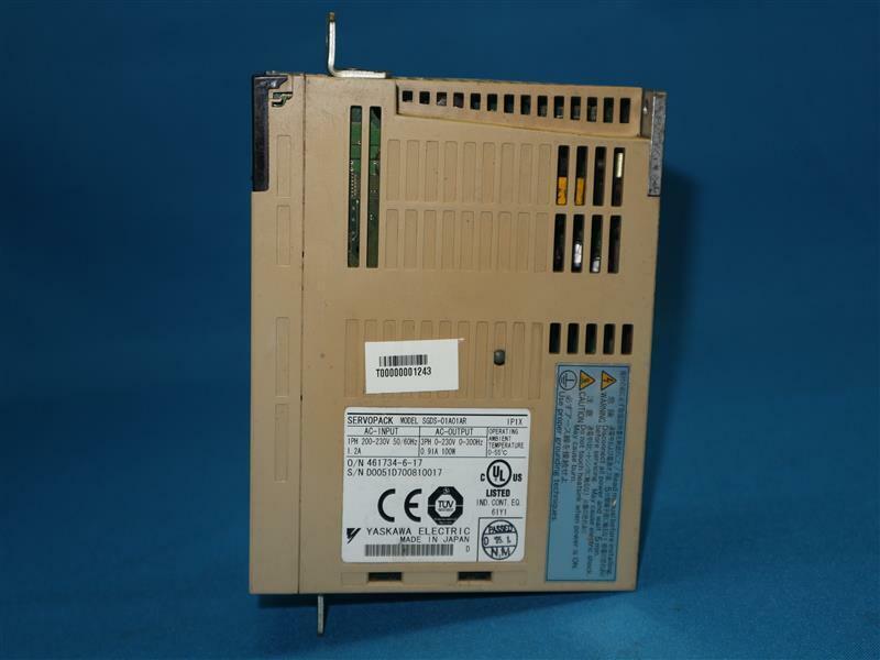 SGDS-01A01AR SERVO DRIVE YASKAWA
