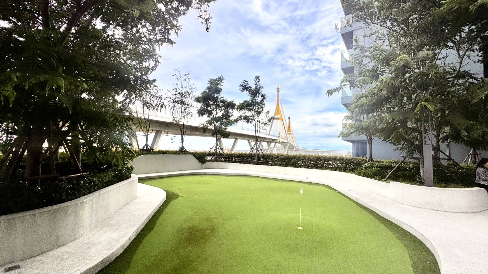 💎 Sapphire Rama 3 – The Riverside Luxury Bangkok Thailand Condominium 💎 “Invest today — live luxuriously, earn steadily.” ✨ Ready to move in!