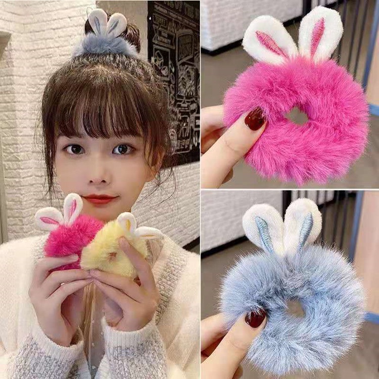 โดนัดรัดผม ผ้าปอมปอม ขนฟู ติดหูกระต่าย