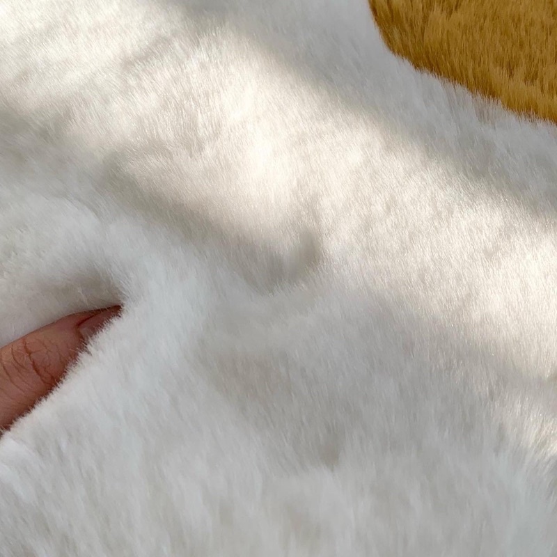 [พร้อมส่ง] Jnihouse : เบาะรองนั่งหมอนดอกไม้ขนนุ่ม