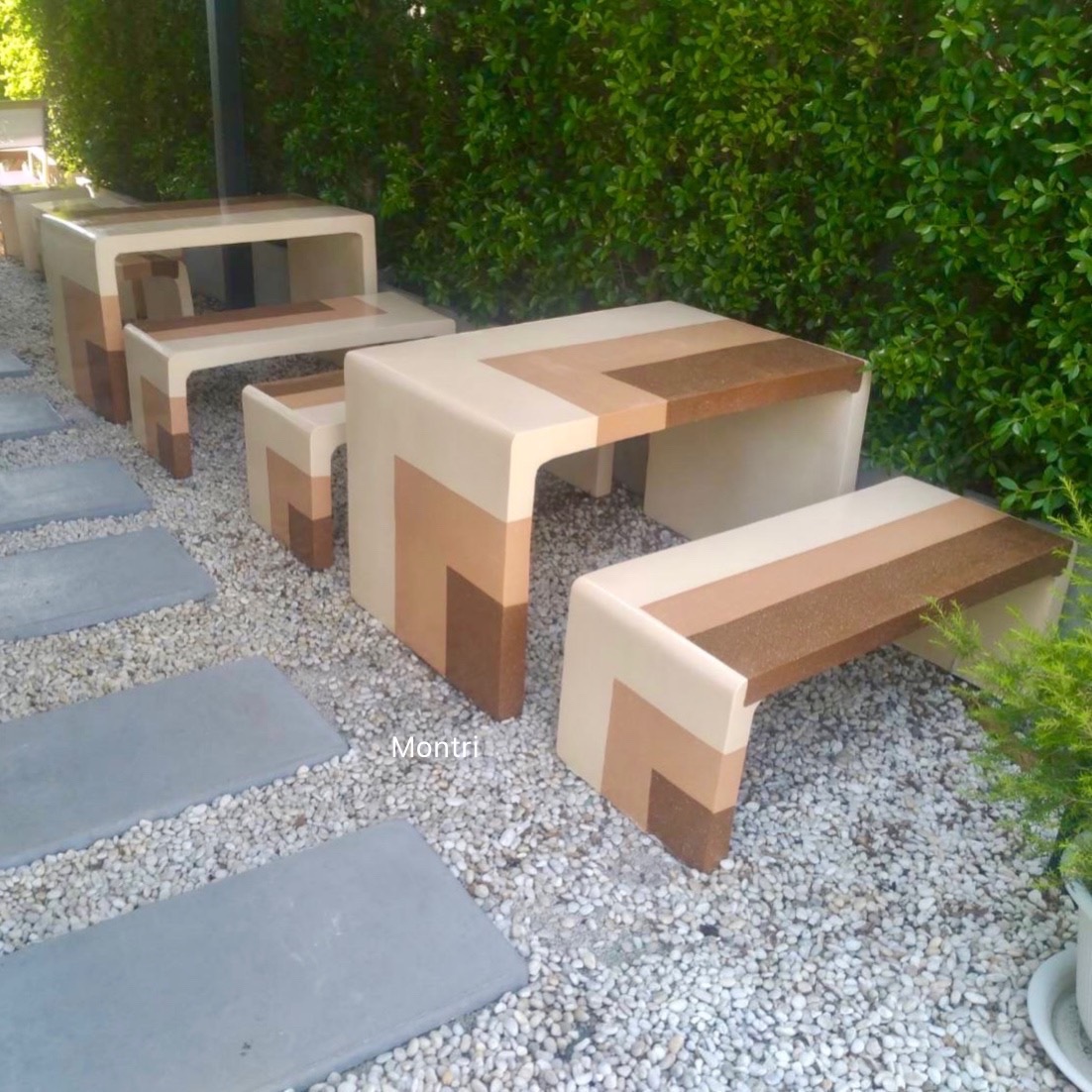 โต๊ะสนาม โต๊ะสนามกลางแจ้ง ชุดโต๊ะสนาม ชุดโต๊ะปูนซีเมนตร์ รุ่น Loft มีความแข็งแรงใช้งานได้ในระยะยาว ส่งตรงจากโรงงาน