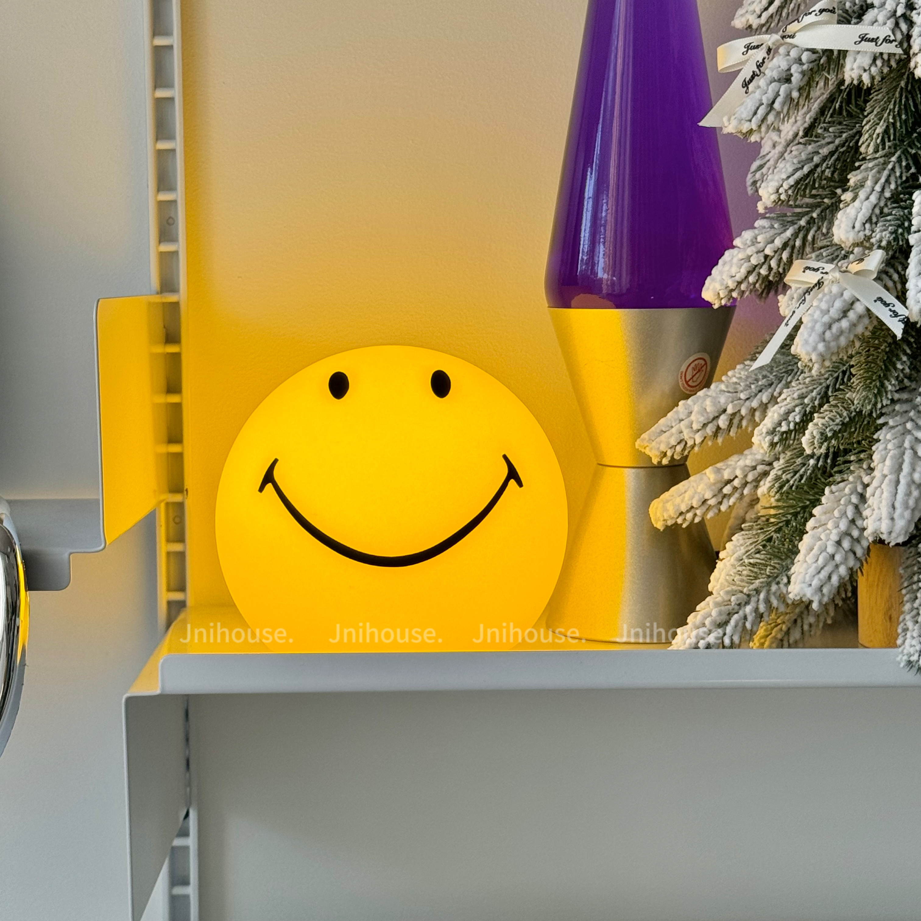 [พร้อมส่ง] Jnihouse : โคมไฟหน้ายิ้ม Smile Face Lamp