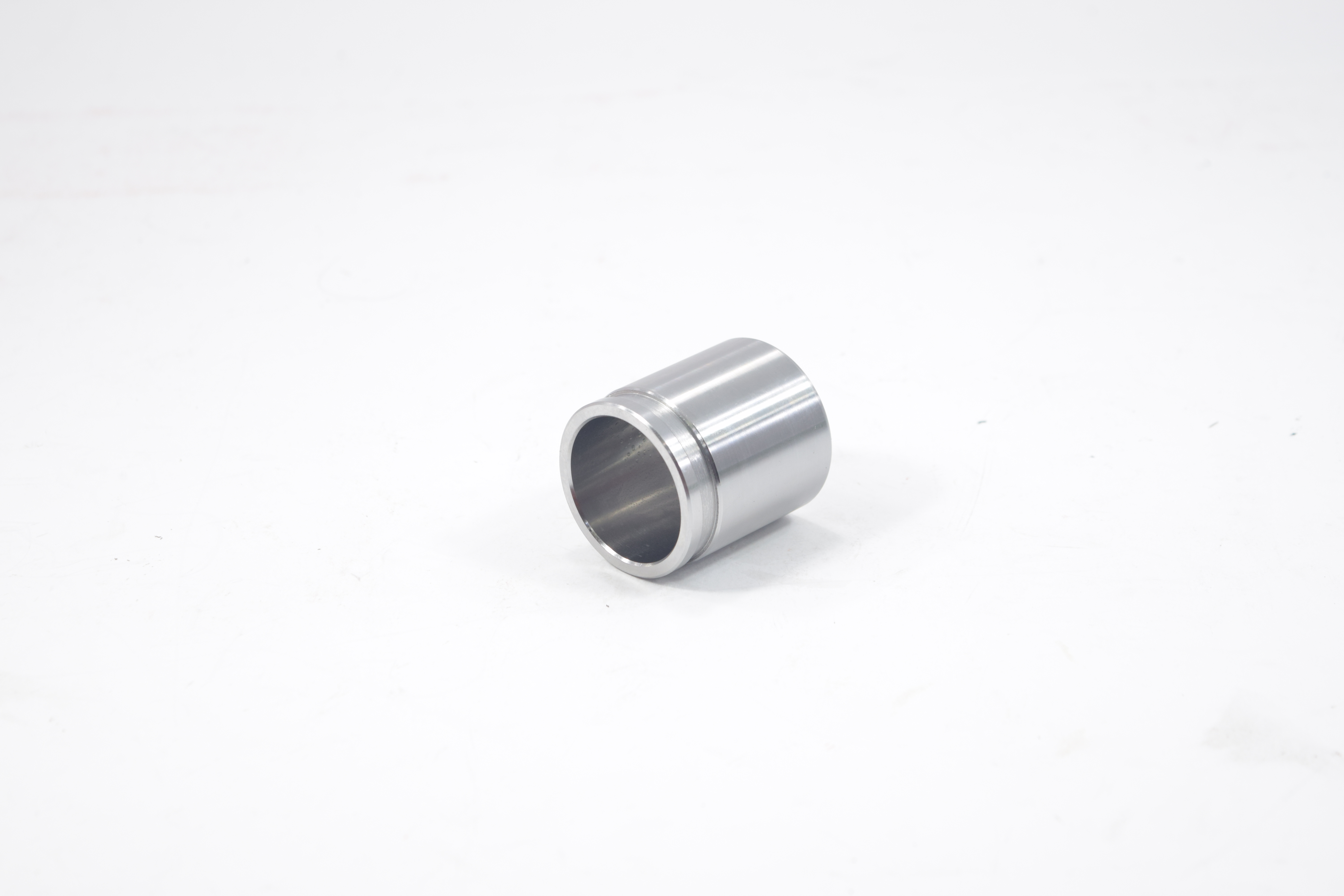 ลูกสูบดิสเบรค NISSAN E24 / E25 ( FRONTIER 4WD ) นิสสัน เออแวนด์ / 3PD-4860 / 41121 - 09G02 / ขนาด วงนอก 42.80 สูง 47.60 (จำนวน 1 ชิ้น) (CALIPER PISTON)