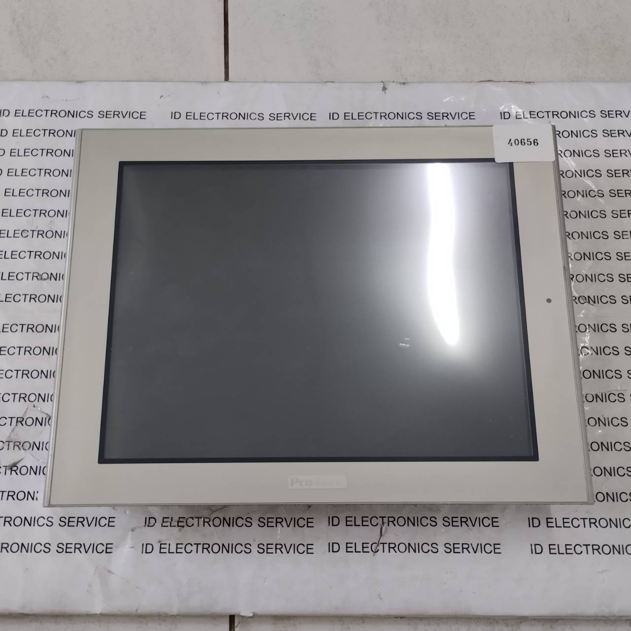 HMI " PROFACE " MODEL : AGP3600-T1-AF