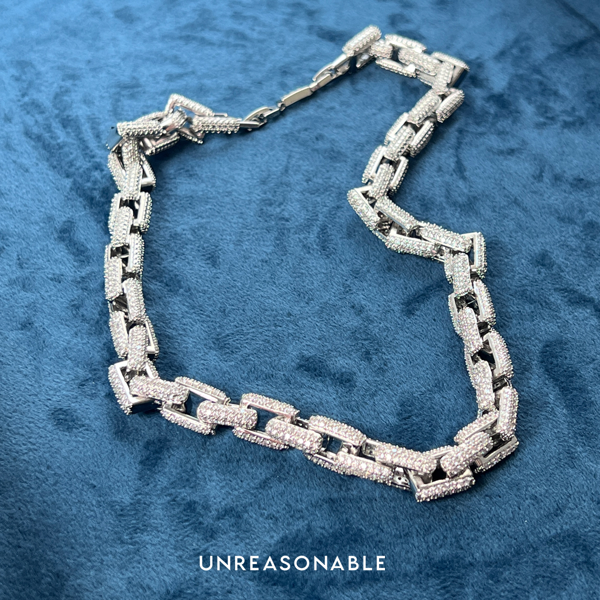 สร้อยคอเพชร CZ สุดวิ้ง สวยหรูดูแพงเป็นที่สุด UA1011-01 Unreasonable Accessories