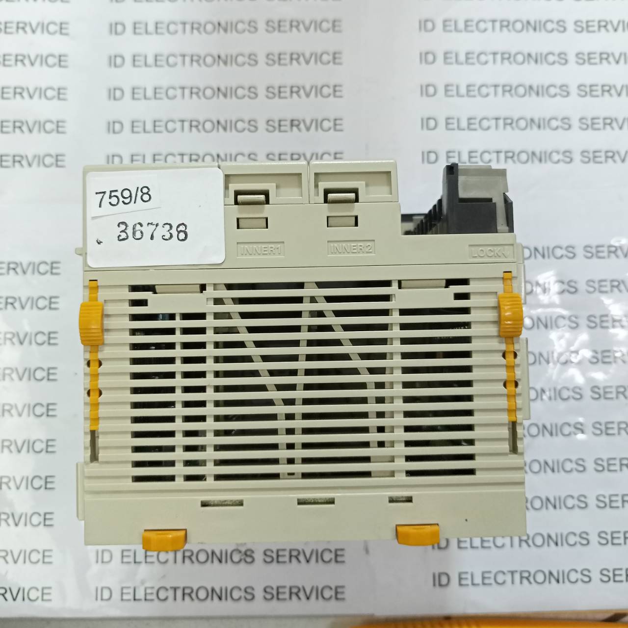 PLC " OMRON " MODEL : CQM1H-CPU11