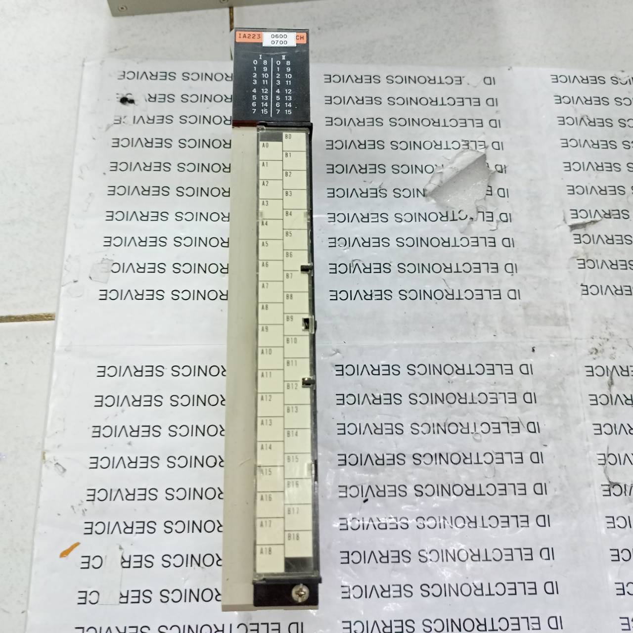 PLC " OMRON " MODEL : C500-IA223
