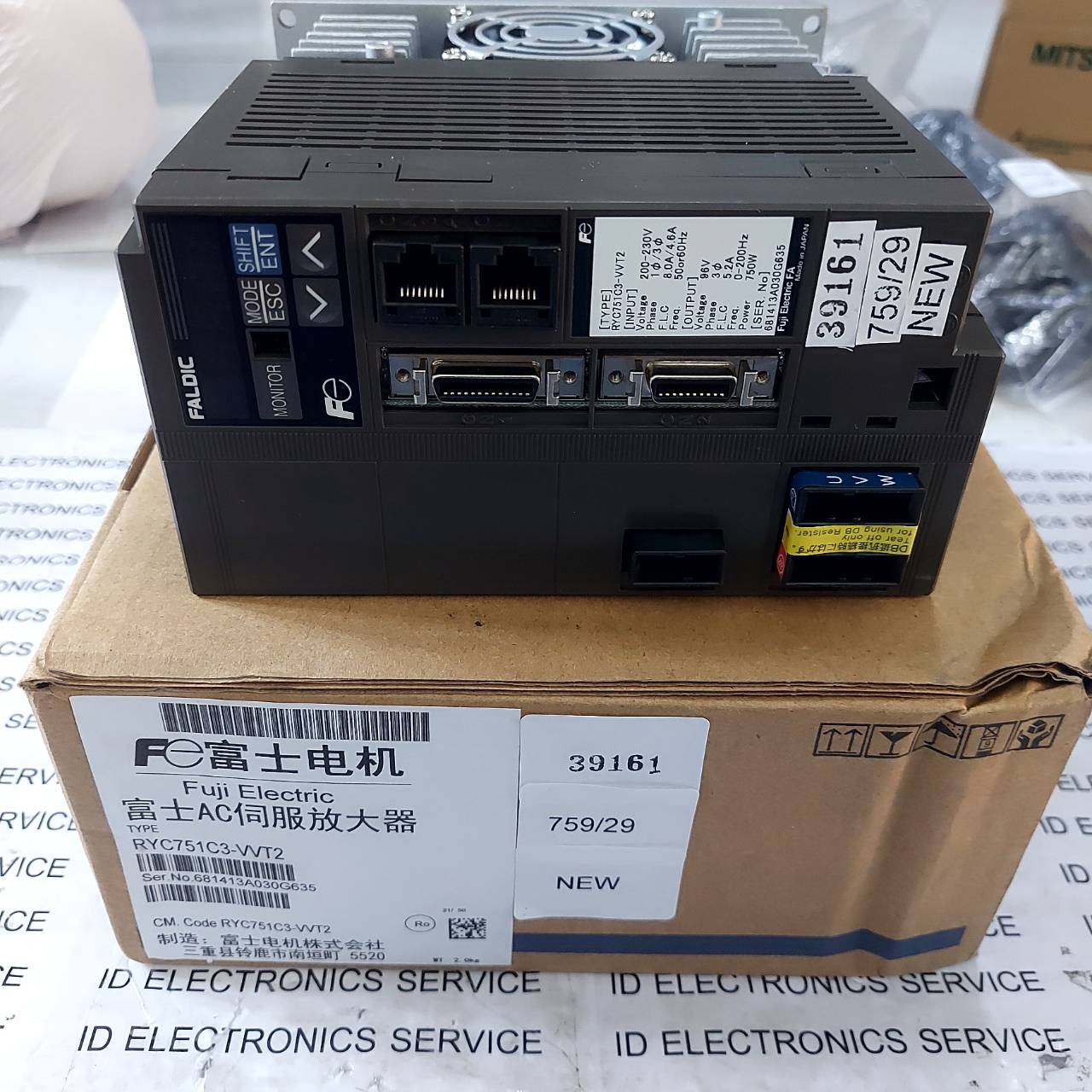 SERVO DRIVE " FUJI " MODEL : RYC751C3-VVT2