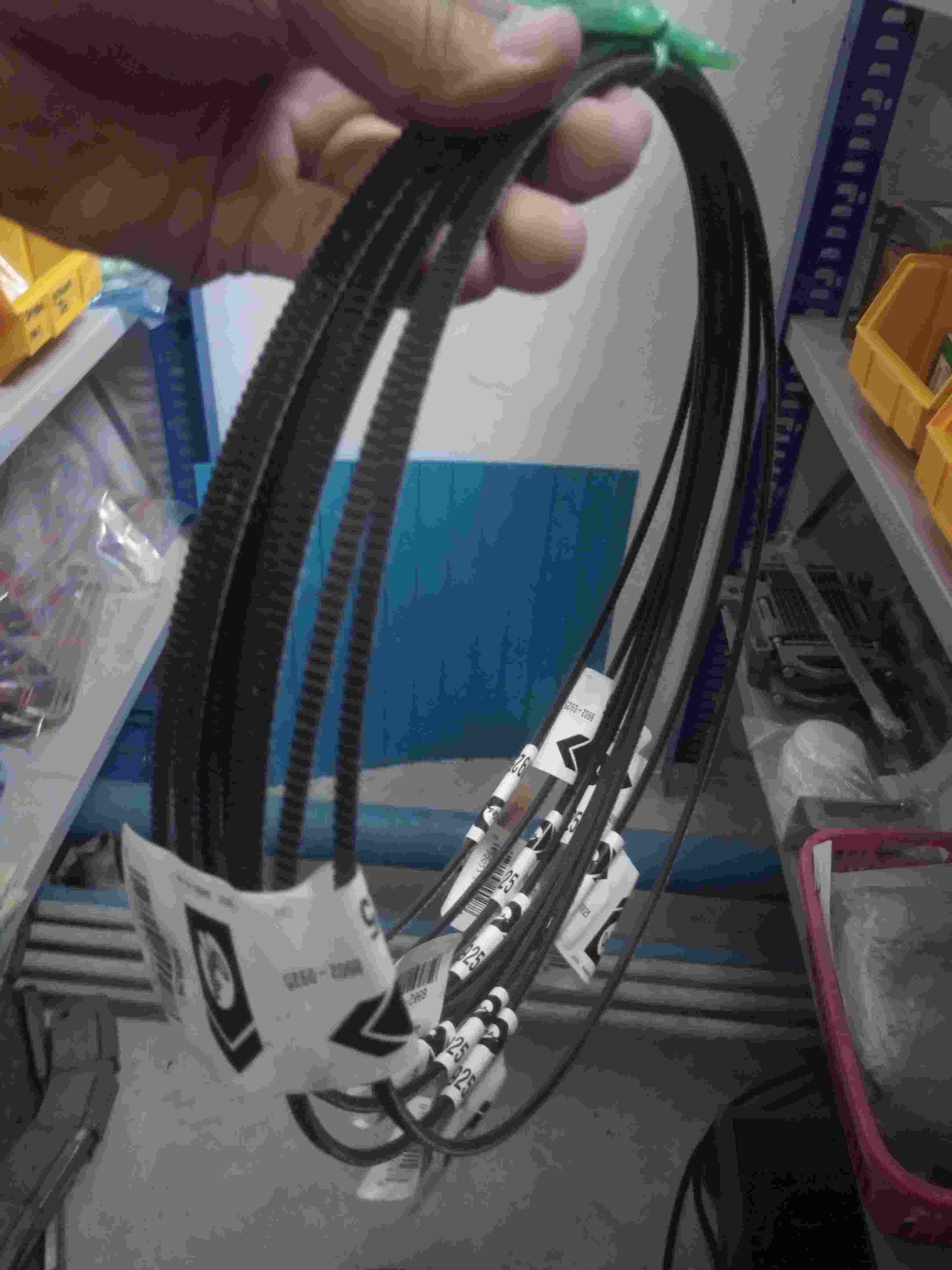 Bandseal No. 4-5/7-8 size 5M92 (สายพานตีนตะขาบ)