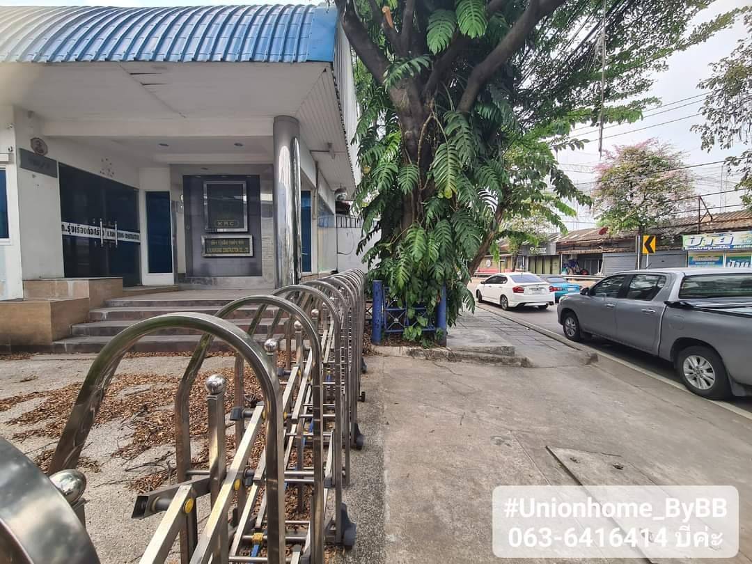 ให้เช่าอาคารพานิชณ์ย่านนวลจันทร์ ด่วน ทำเลดี พร้อมเข้าอยู่ (N.447)
