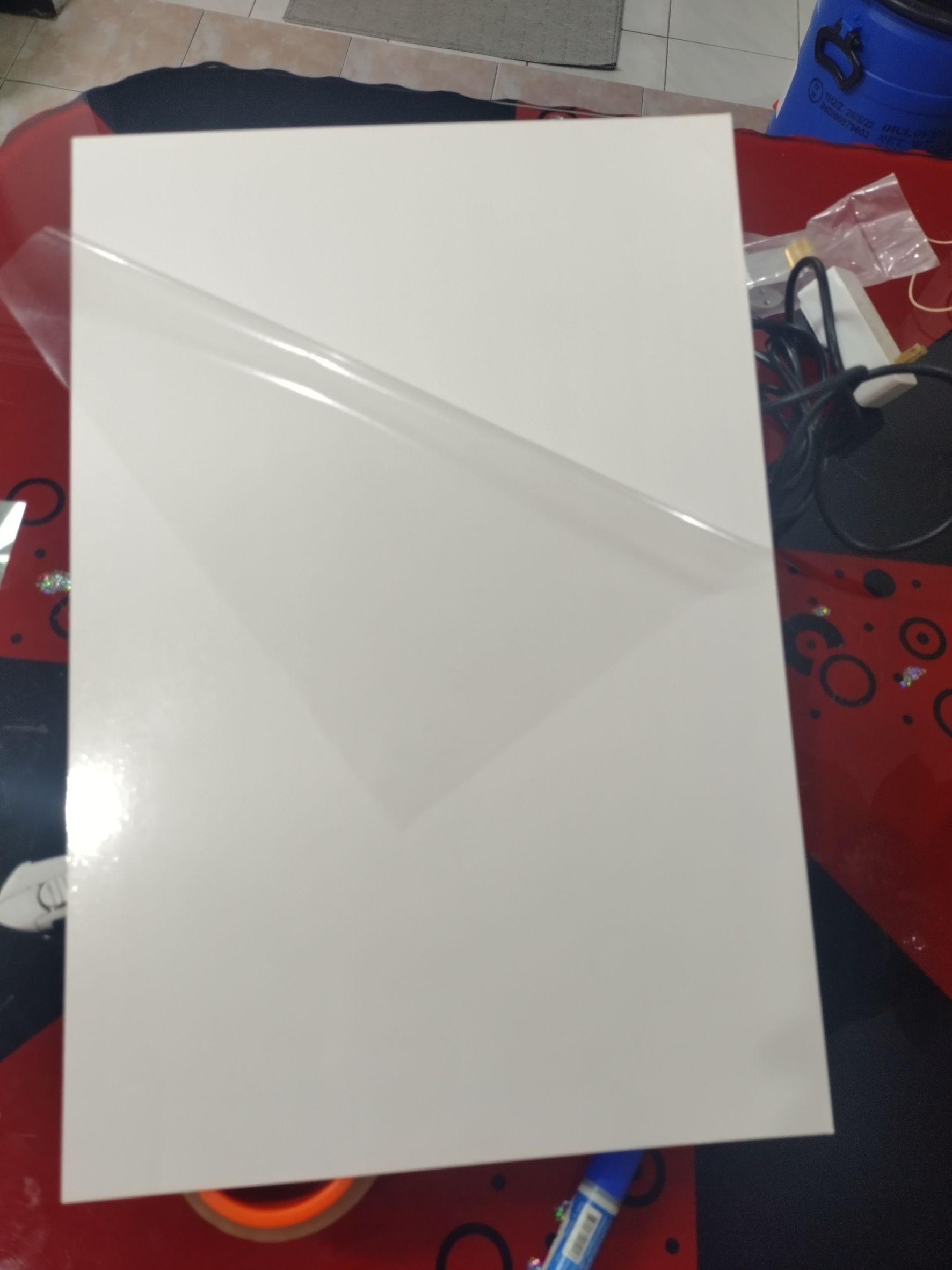 แผ่นกาว พีวีซี ขาว 2 หน้า พีวีซีกาว ทำโฟโต้บุ๊ค ขนาด 12x16นิ้ว หนา 1 มิล แพ็ค 50แผ่น