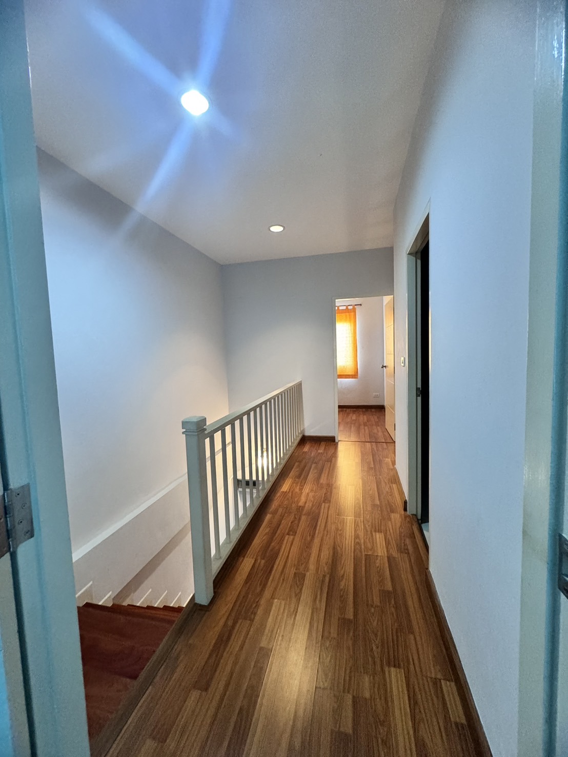 ให้เช่าทาวน์เฮ้าส์ หมู่บ้านดิเอ็กซ์คลูซีฟ พัฒนาการ44 ใกล้ BTS หัวหมาก พร้อมเข้าอยู่ 15 ธันวาคม 68 (N.1485)