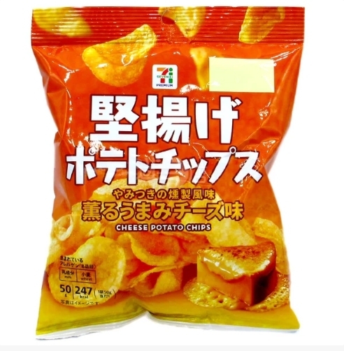 7-11 Cheese Potato Chips มันฝรั่งทอดกรอบรสชีสกลิ่นรมควัน 50 g.