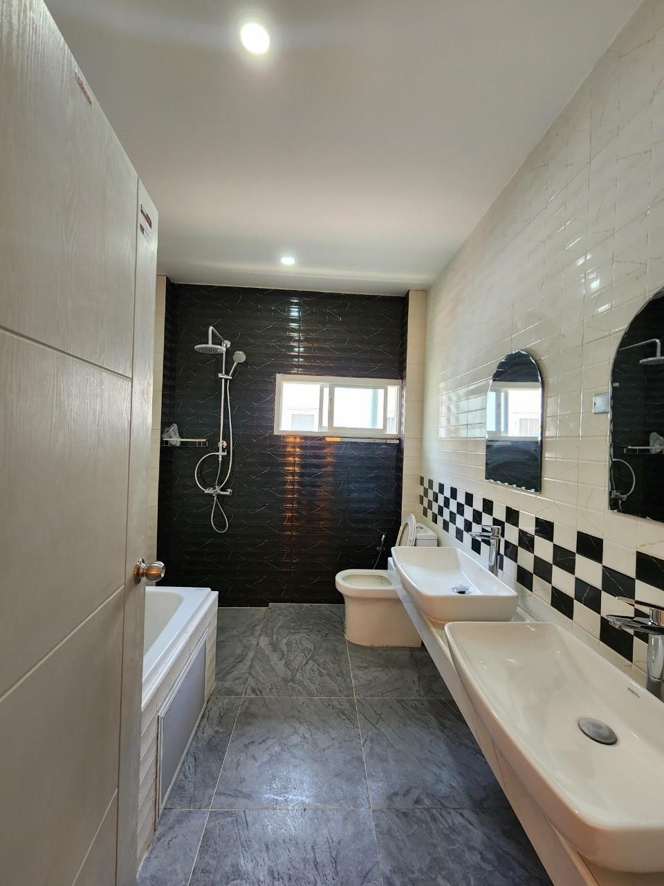 ขายบ้านลลิล เดอะ ยัง เอ็กซ์เซ็กคลูทีฟ ซ.กาญจนาภิเษก36 (N.732)