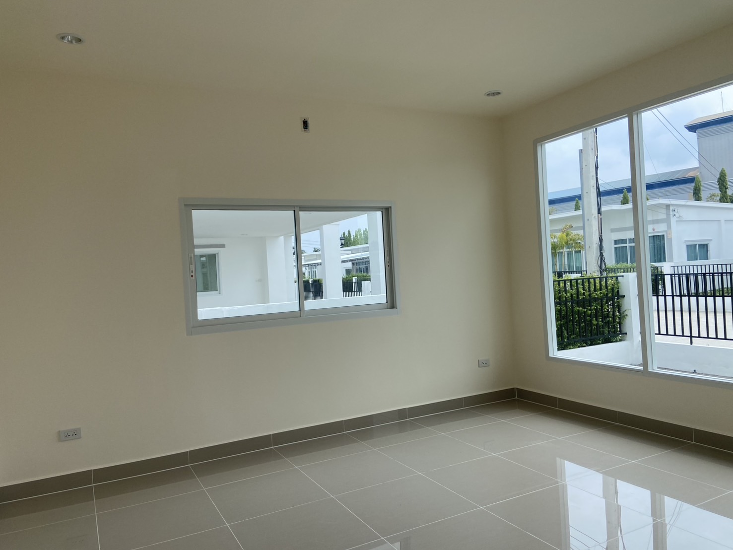 ขายบ้านเดี่ยว VICTORY HOME 5 บ้านโป่ง-ท่าผา ราชบุรี ราคาเริ่มต้น 2 ห้องนอน 1 ห้องน้ำ เริ่ม 2.1 ล้านบาท 3 ห้องนอน 2 ห้องน้ำ เริ่ม 2.7 ล้านบาท