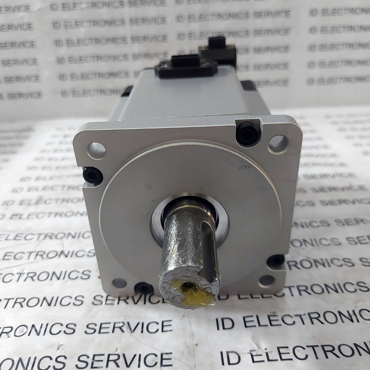 SERVO MOTOR "OMRON" รุ่น R88M-K75030H