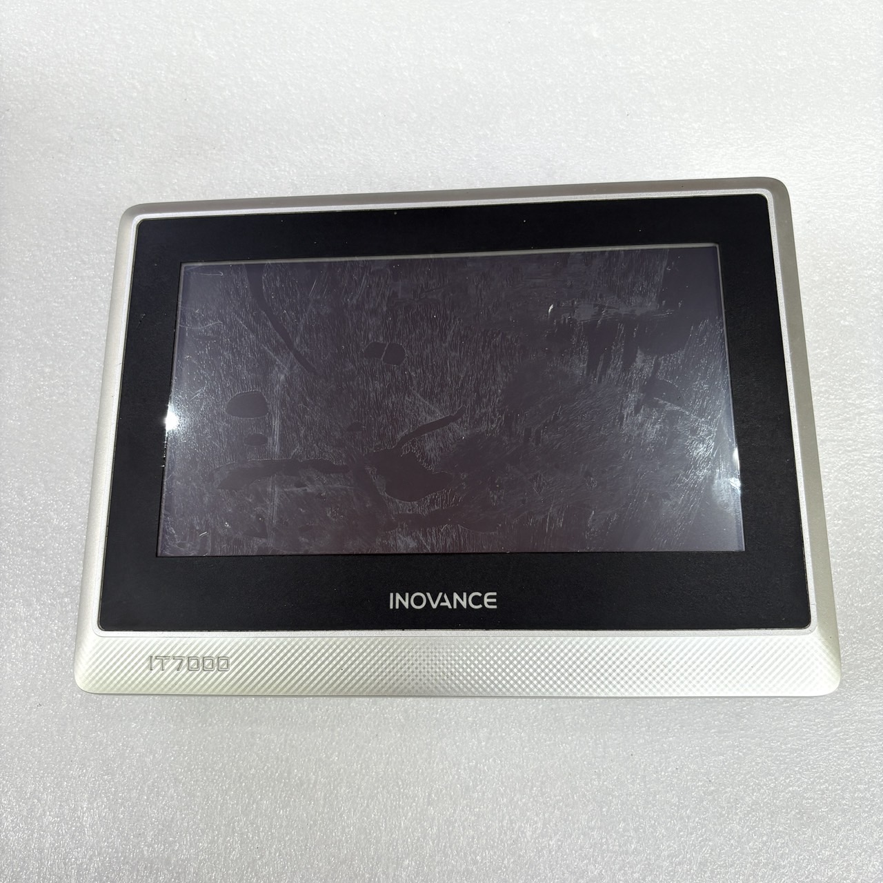 HMI IT7070E "INOVANCE"