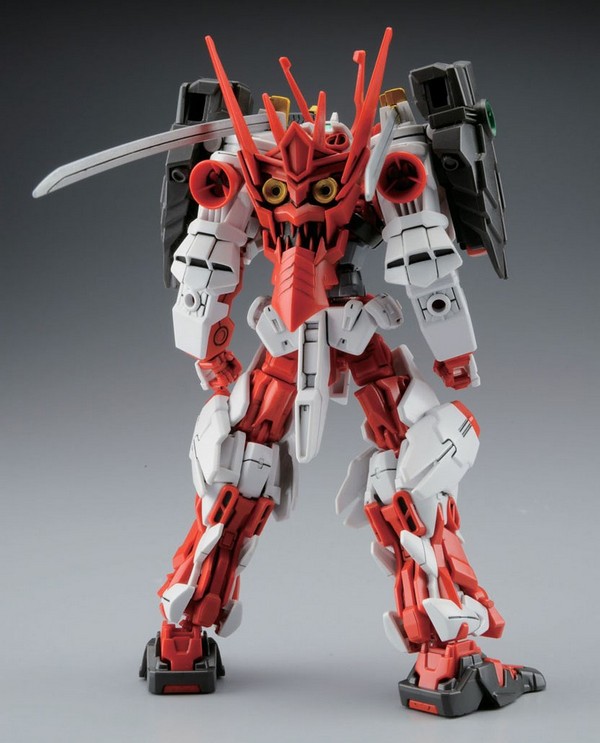 HG 1/144 SENGOKU ASTRAY GUNDAM