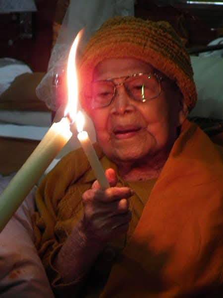 พระสังกัจจายน์ รุ่นแรก (เลขมงคล 652) หลวงปู่เกลี้ยง วัดโนนแกด จ.ศรีสะเกษ ปี2556 (เนื้อเหล็กน้ำพี้แก่ชนวนนวะ)