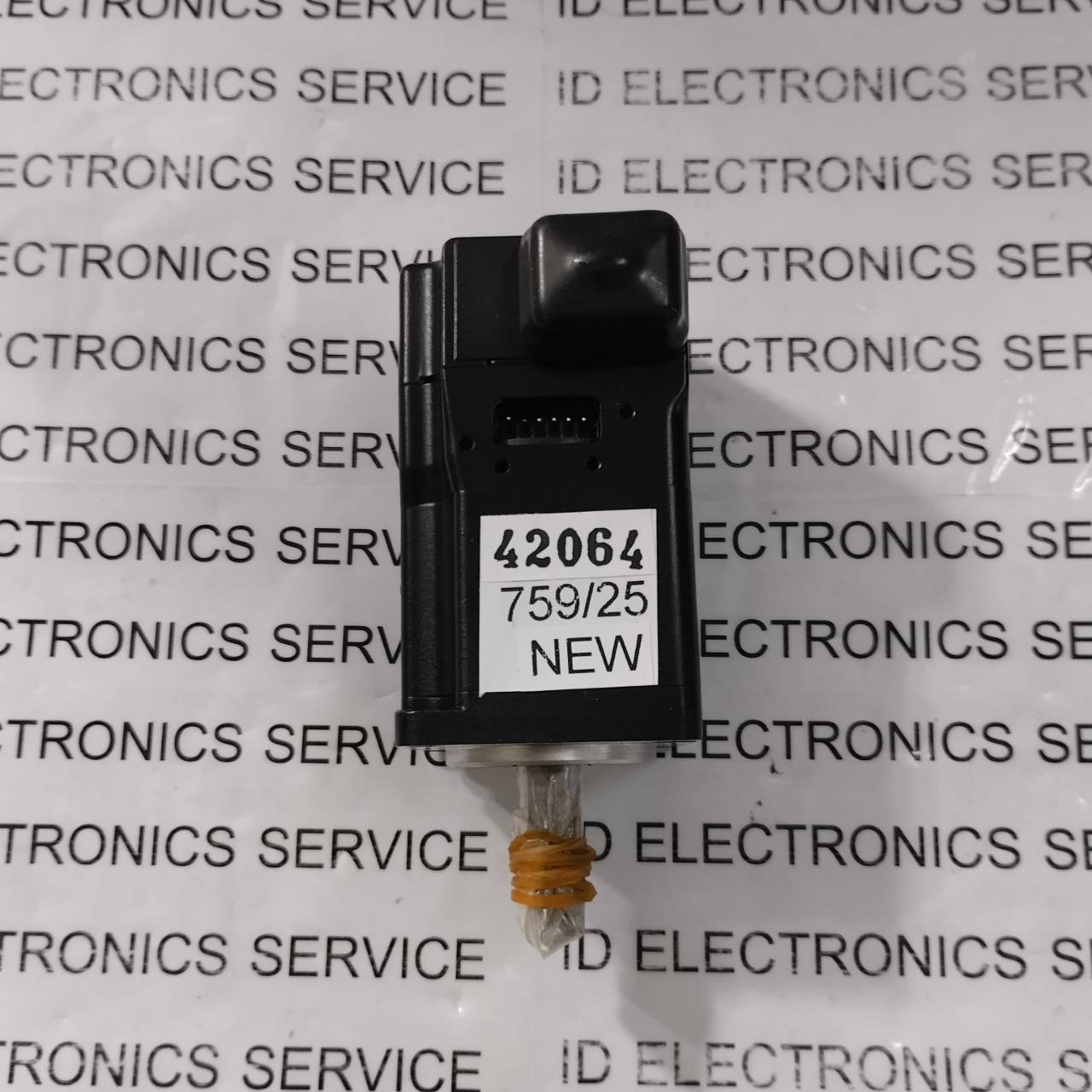 จำหน่าย SGM7A-01AFA61 SERVO MOTOR "YASKAWA"