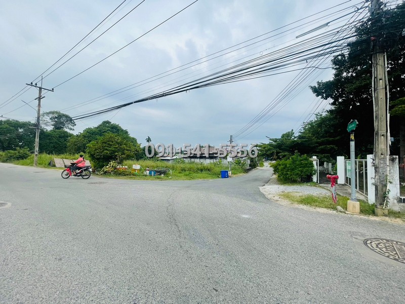 ขายที่ดิน ใกล้ทะเลบางเสร่ ชลบุรี 2-0-82 ไร่ บรรยากาศดีเงียบสงบน่าอยู่ ใกล้แหล่งท่องเที่ยวและสถานที่สำคัญมากมาย