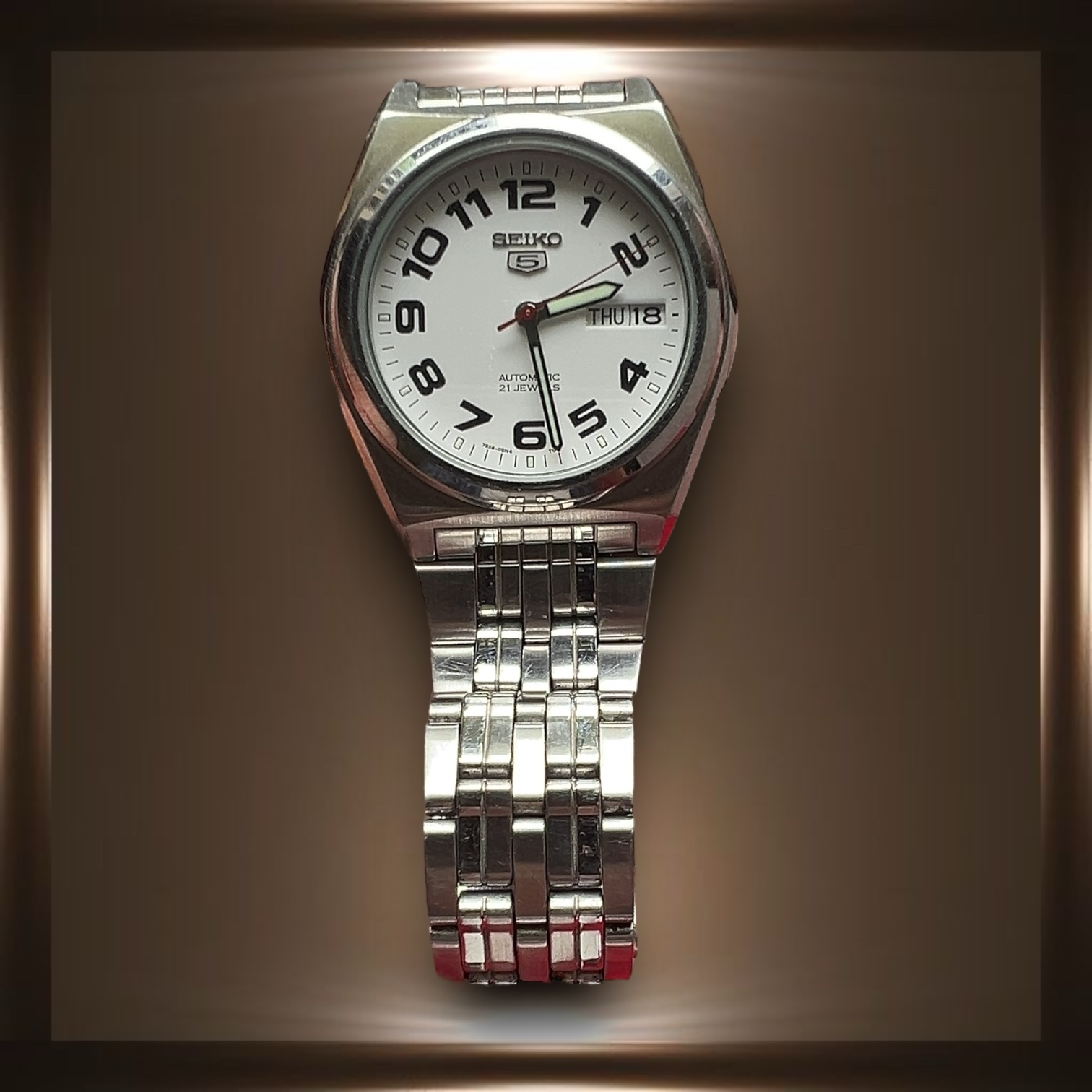 นาฬิกาไฟท์ seiko5