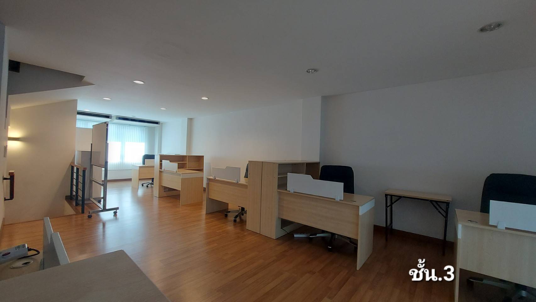 ให้เช่าโฮมออฟฟิศ 4 ชั้นในโครงการเอ็นเตอร์ไพรซ์พาร์ค บางนา-ตราด กม.5 บางพลี สมุทรปราการ (N.1442)