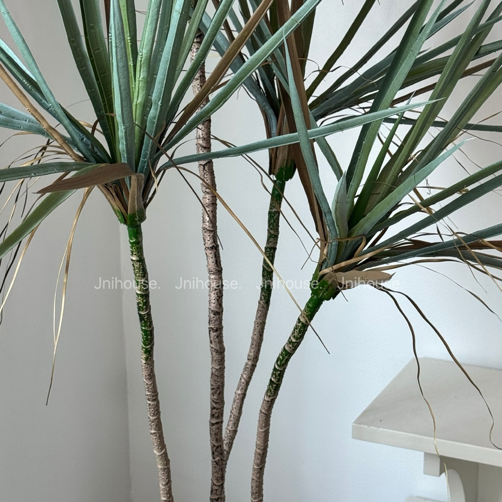 [พร้อมส่ง] Jnihouse : Dragon Tree ต้นไม้ประดิษฐ์ ขนาดสูง 130 cm (Tree)