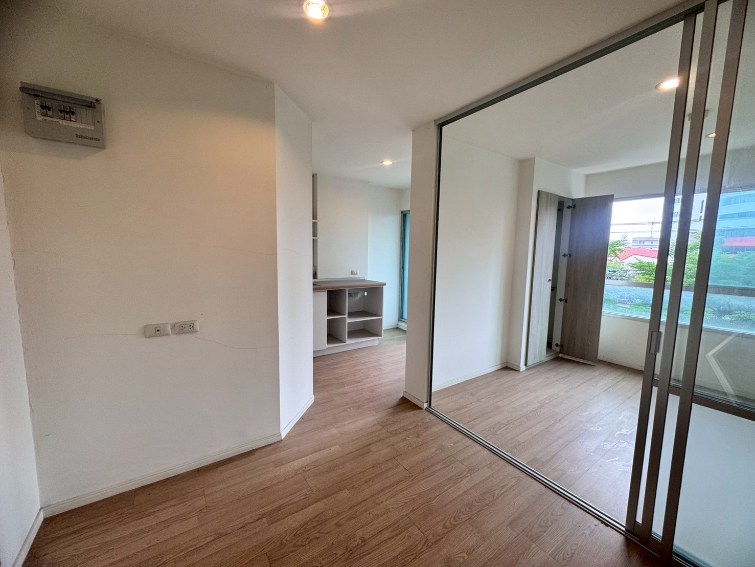 ขายคอนโดลุมพินี วิลล์ อ่อนนุช-พัฒนาการ ตึกA ชั้น3 **เพียง 1.65 ล้านบาท** (N.1859)