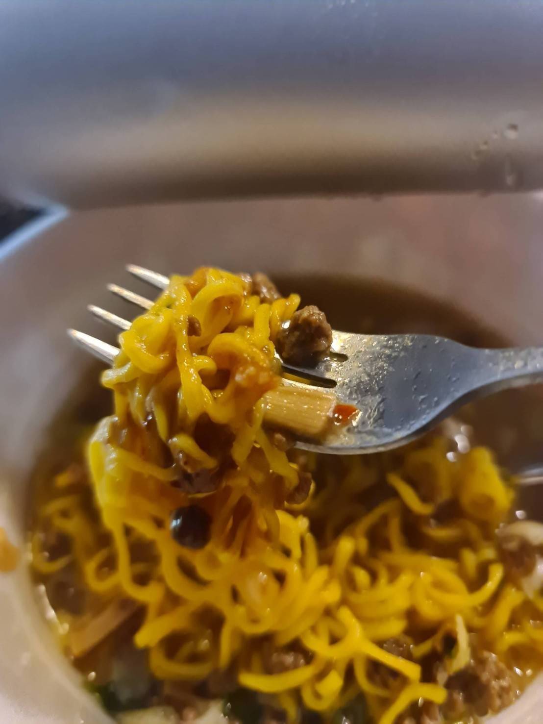 ราเมง Sumire Sapporo Rich Miso Instant Noodles 139g