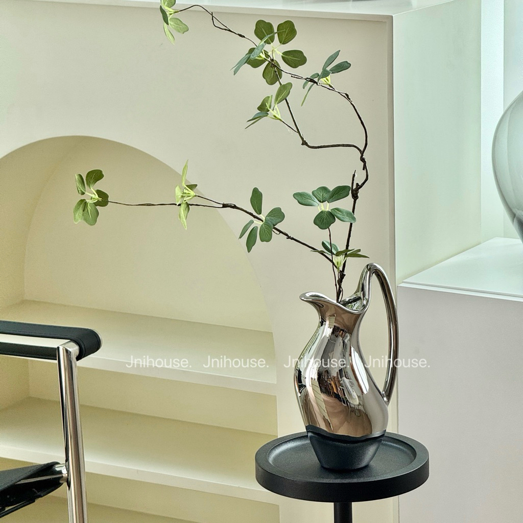 [พร้อมส่ง] Jnihouse : แจกันเหยือกเงิน แจกันดอกไม้ (Vase)