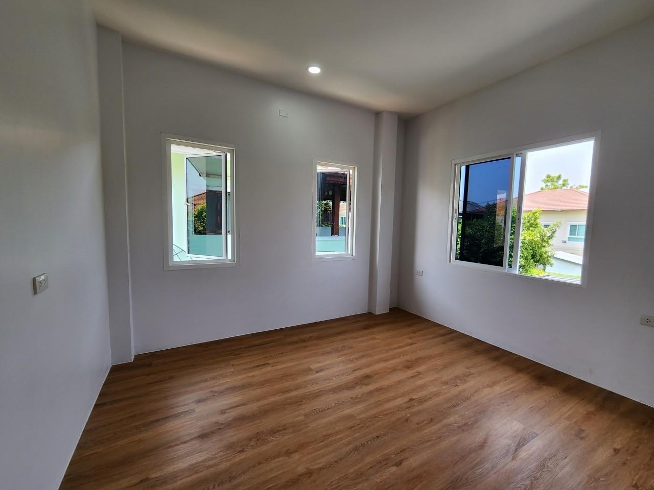 ขายบ้านลลิล เดอะ ยัง เอ็กซ์เซ็กคลูทีฟ ซ.กาญจนาภิเษก36 (N.732)