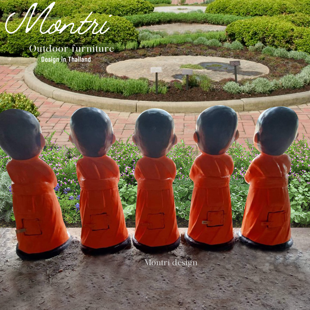 เณรน้อย ออมสินส่งบุญ รูปปั้นเณรน้อย เณรน้อยปูนปั้น ความสูง 120 เซนติเมตร หลังเปิดได้