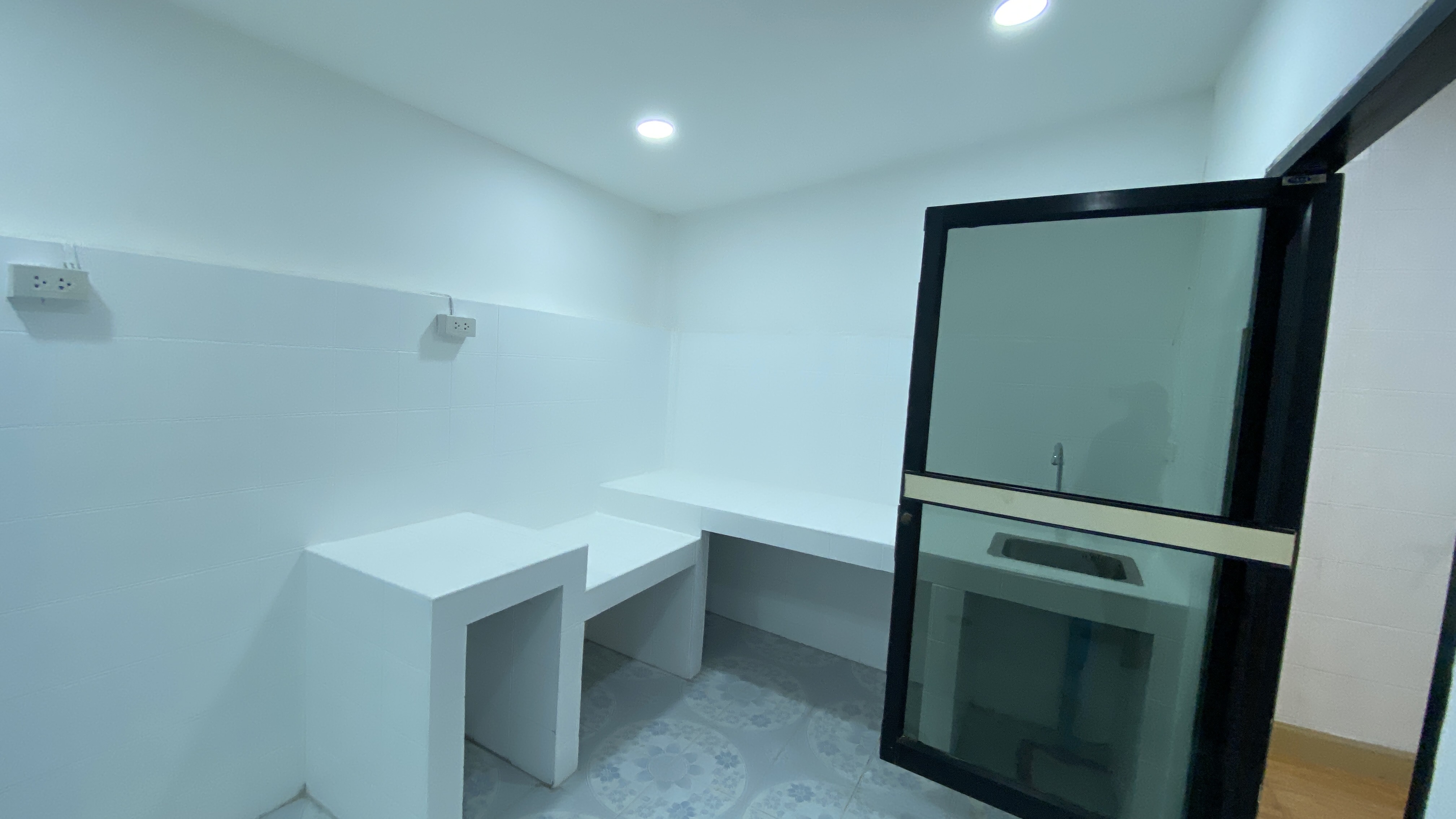 ขายทาวน์เฮ้าส์ 2 ชั้น หมู่บ้านเสนาวิลล่า84 แฮปปี้แลนด์ ใกล้เดอะมอลล์บางกะปิ (N.988)