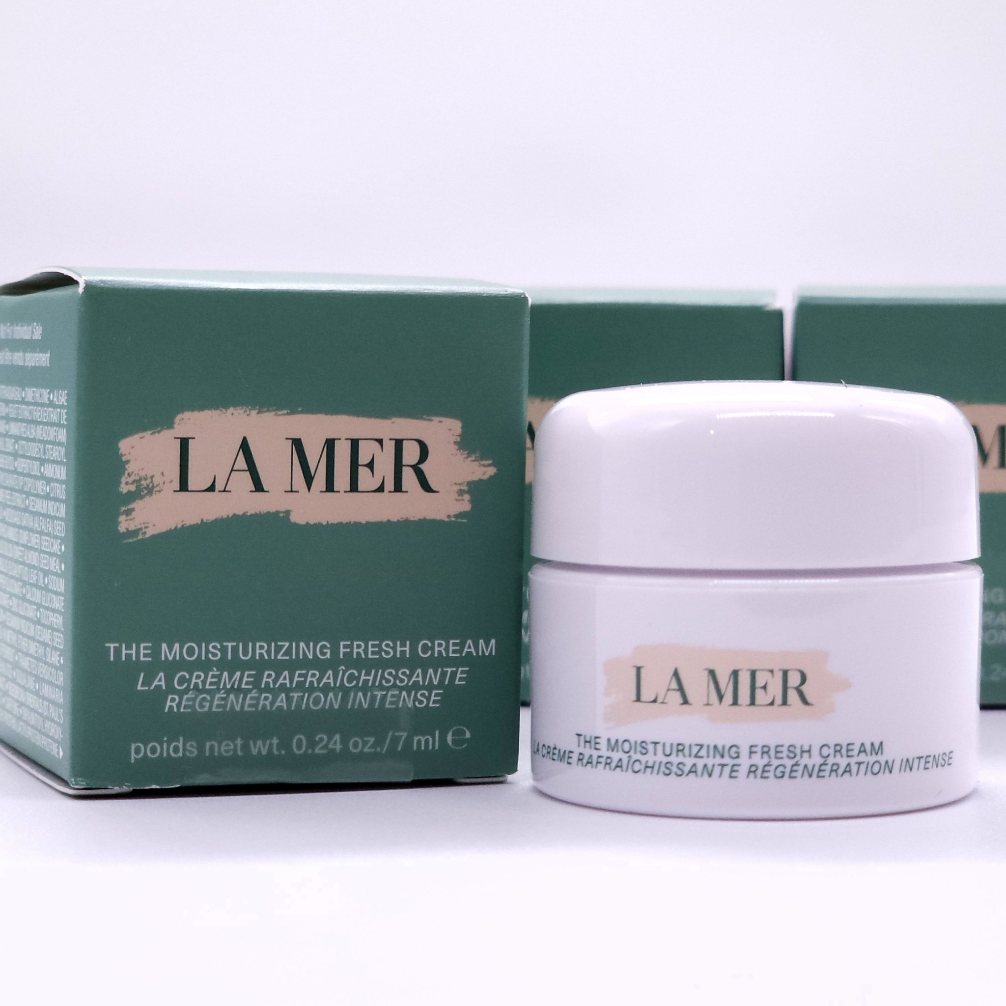 มอยส์เจอไรเซอร์ปรับสูตรใหม่ THE NEW MOISTURIZING FRESH CREAM จาก La Mer